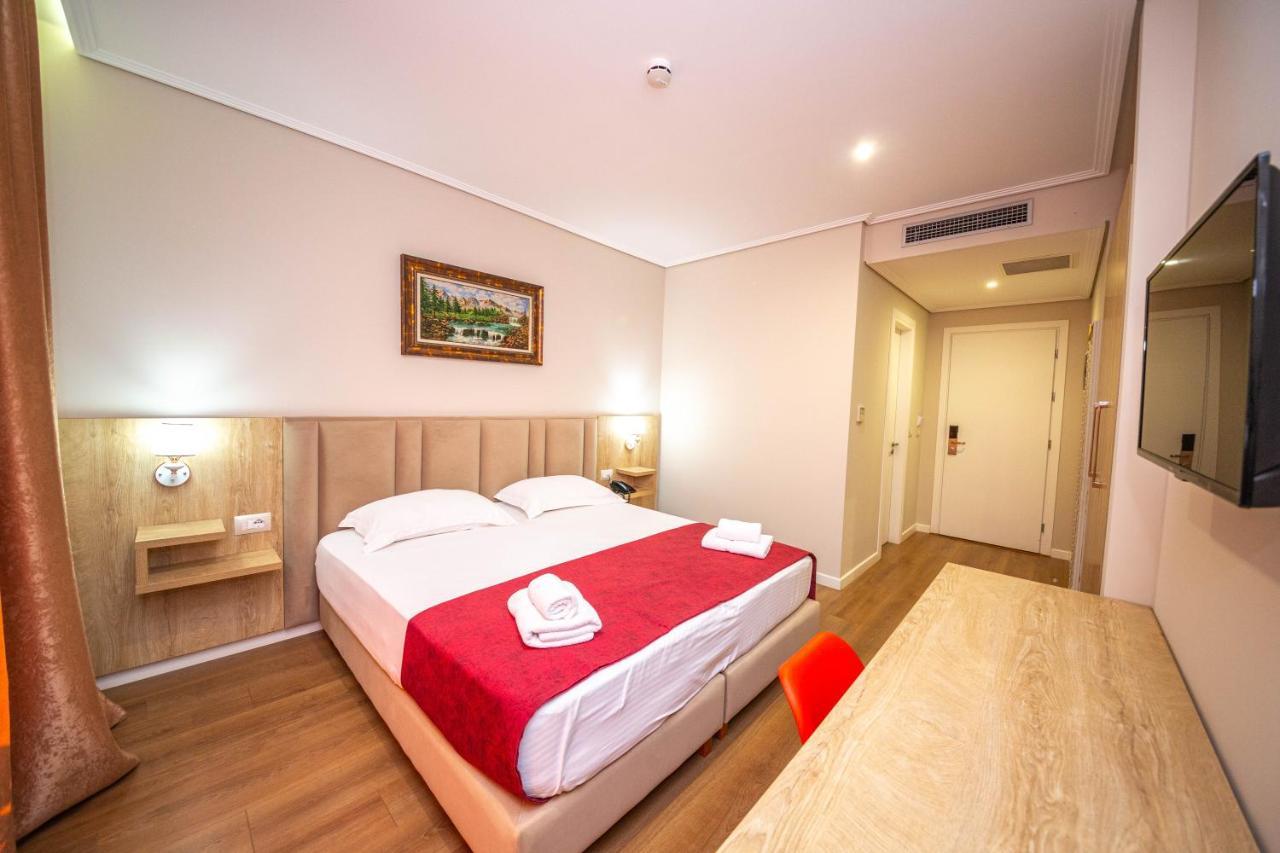 Class Hotel Ксаміл Екстер'єр фото