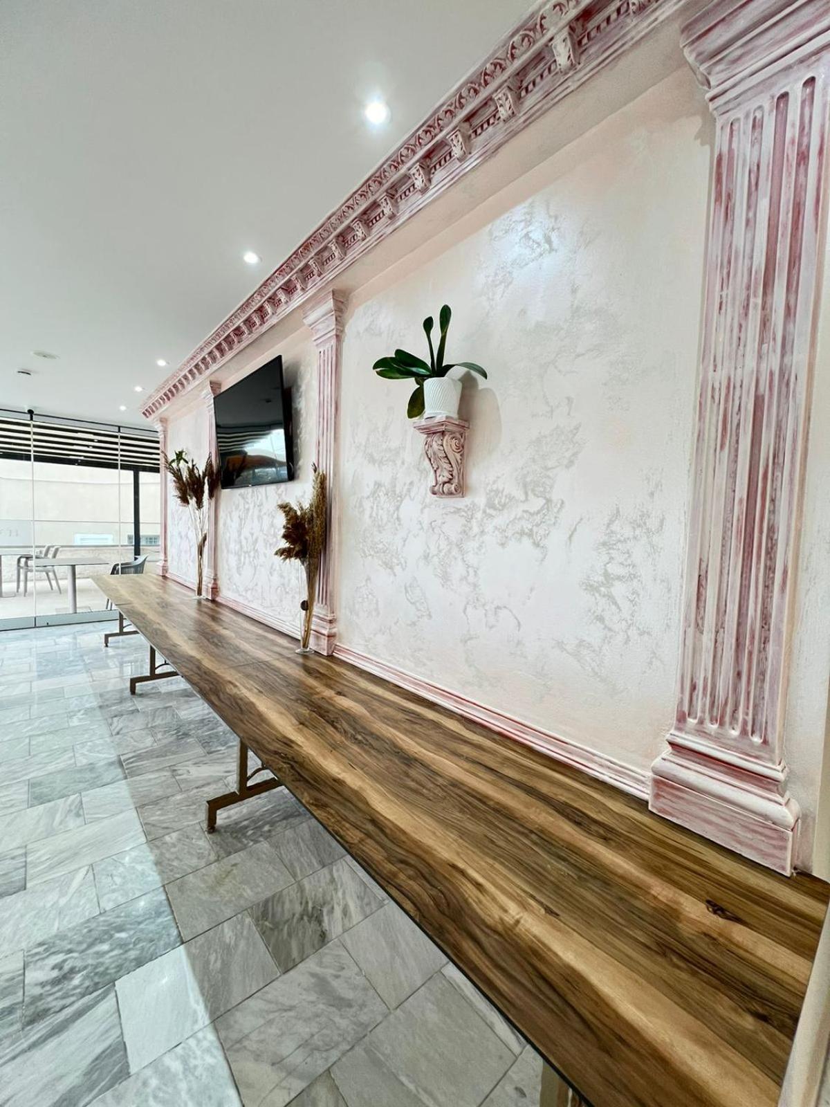 Class Hotel Ксаміл Екстер'єр фото
